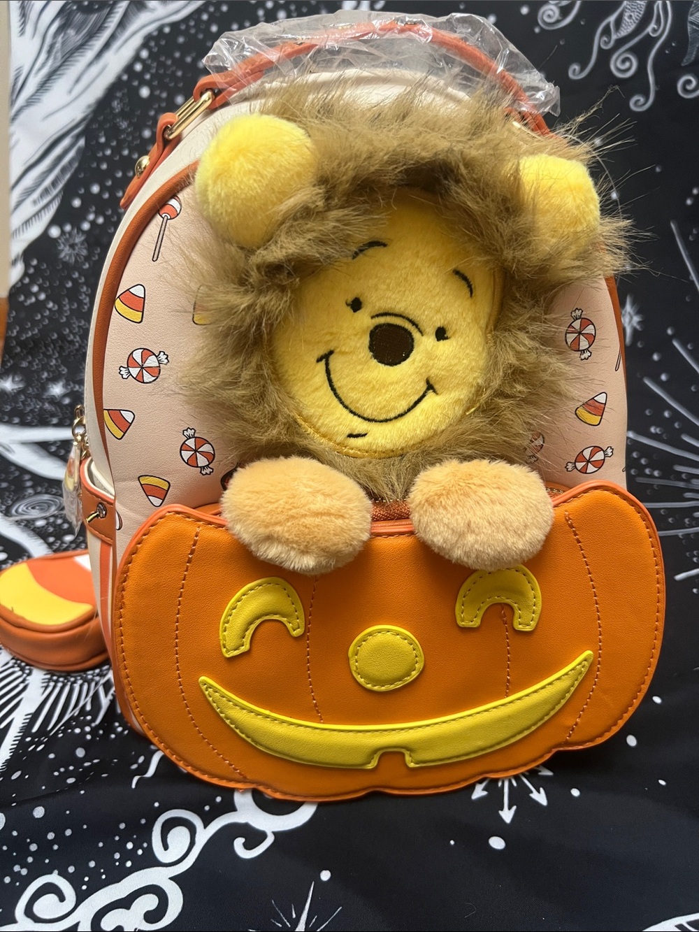 NWT - Disney Winnie the Pooh Lion Costume Pumpkin Mini Backpack